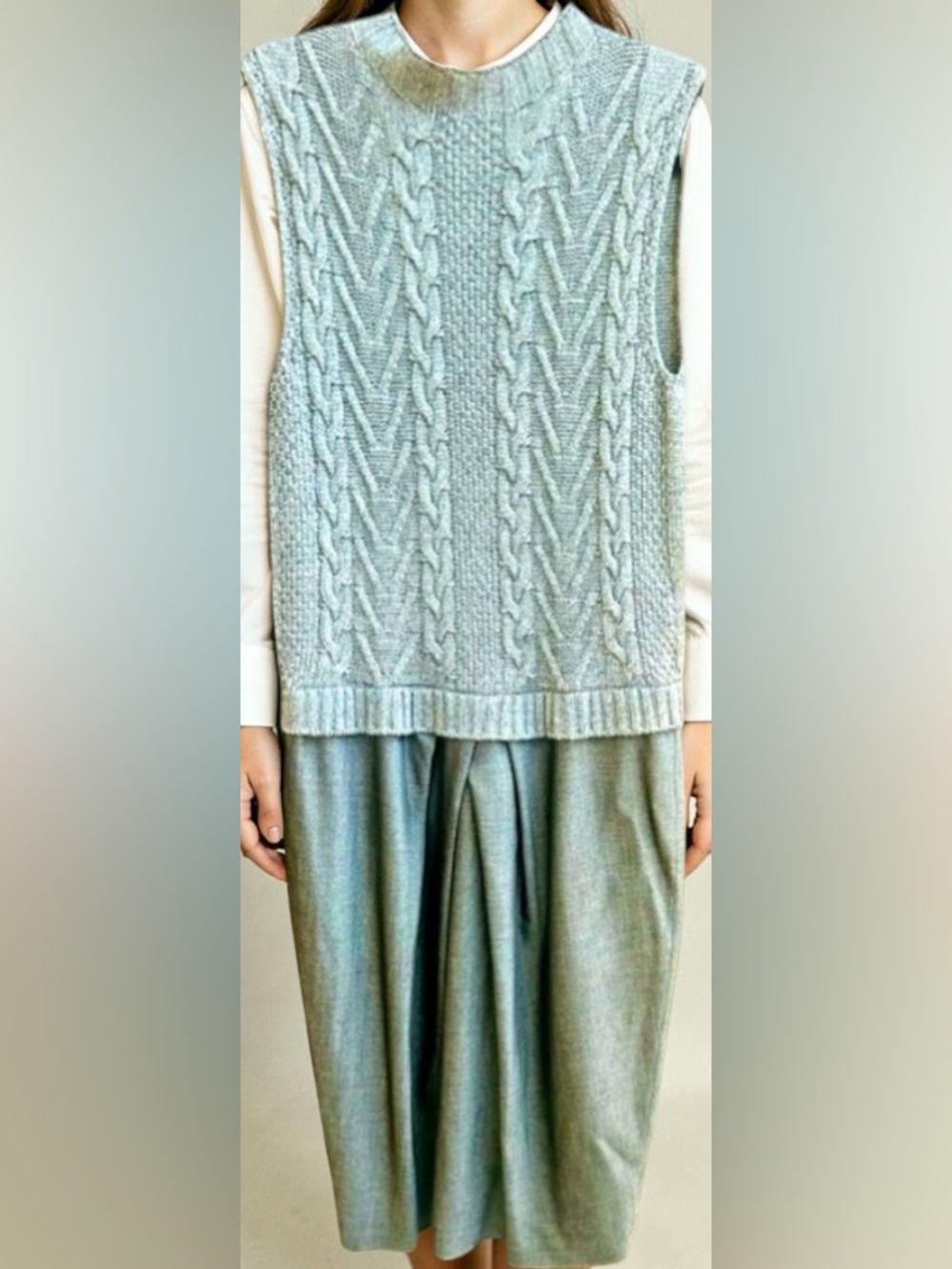 MaxMara Studio 2 in 1 Sleeveless  sweater dress size 10 Elegant Gray